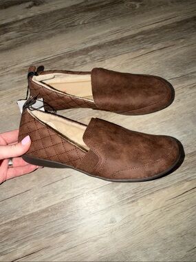 Women's Quilted Slip-On Loafers in Brown